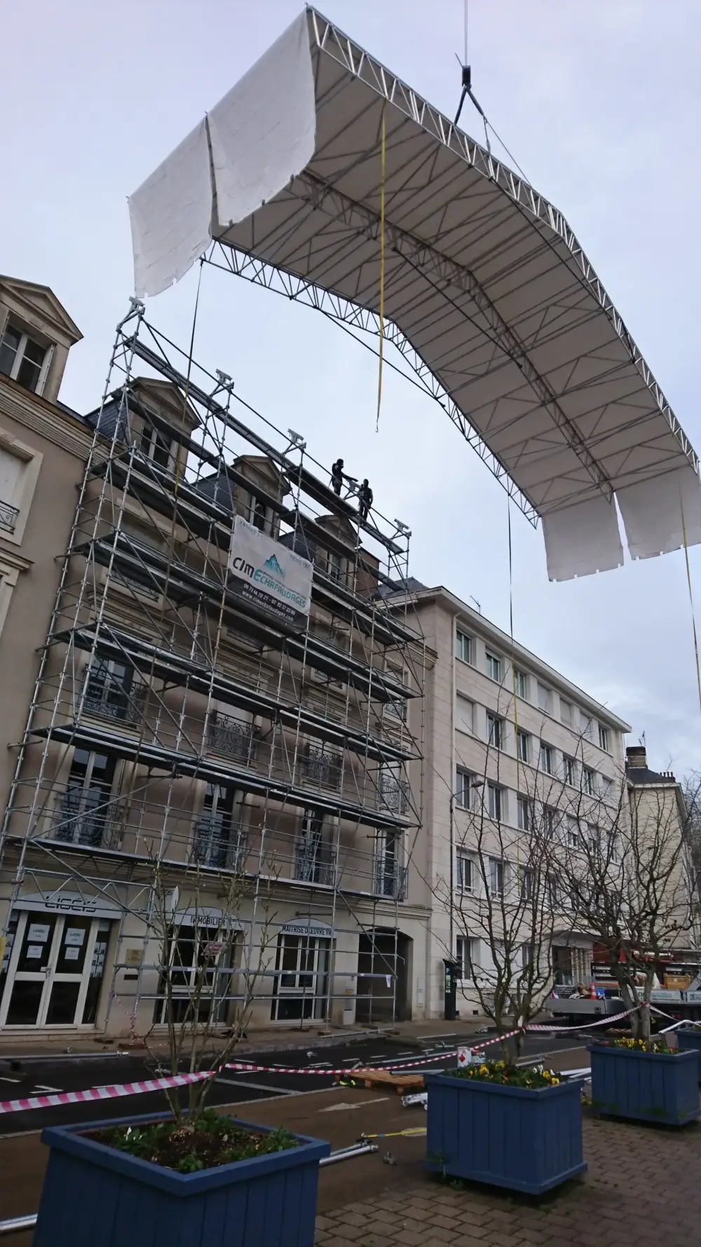 Echafaudages roulants R457 près de Blois